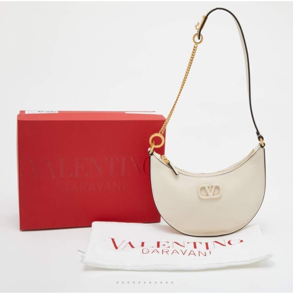 NWT Valentino Garavani mini VLogo Signature Shoulder Bag in Cream